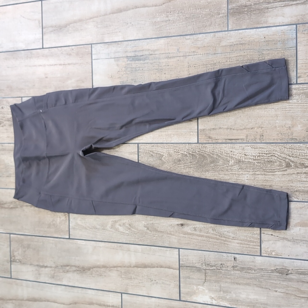 Set of 4 Mondetta Leggings with Pockets and Crisscrossed Detailing - Picture 2 of 10